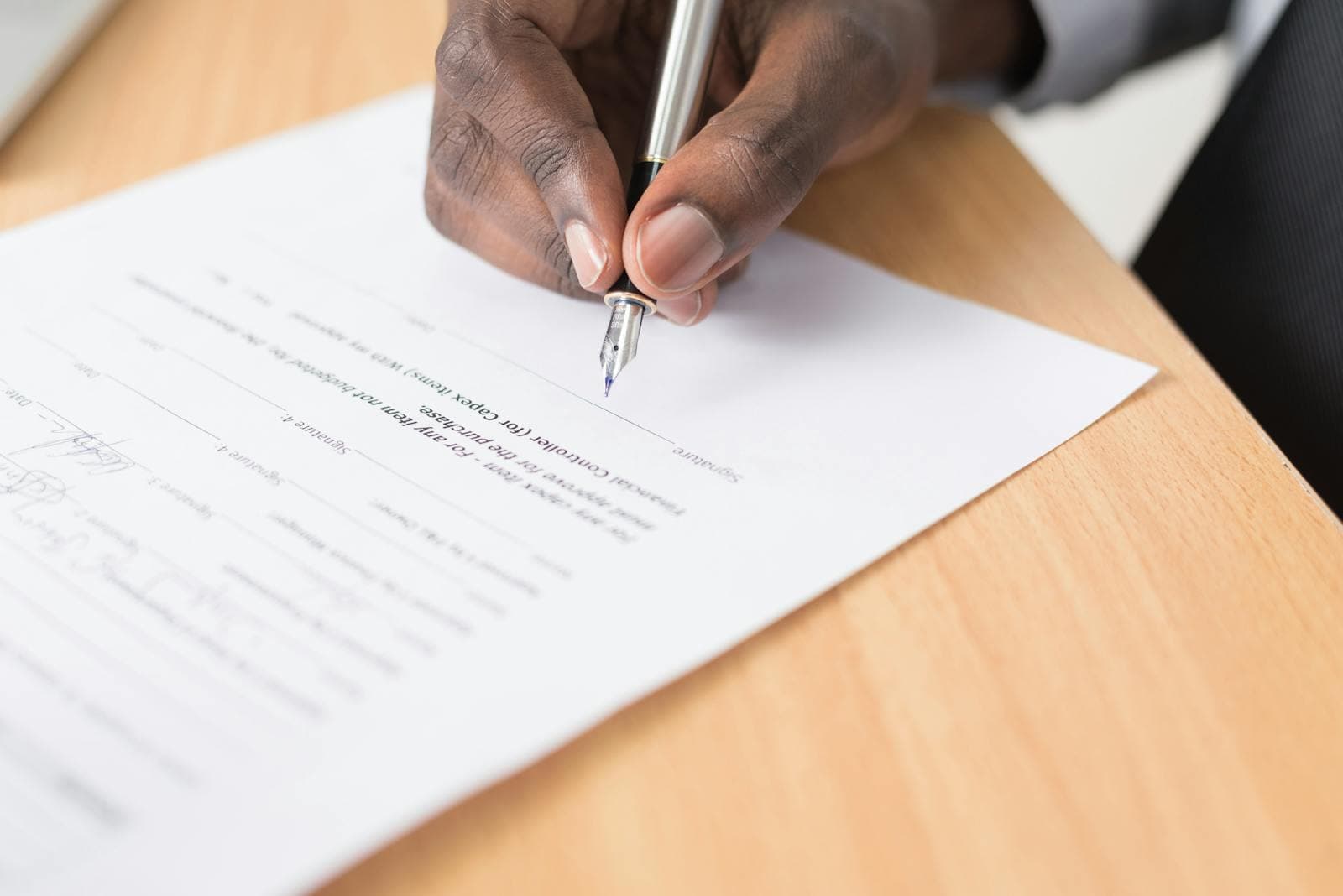 Continuing Power of Attorney for Property in Ontario: How a Notary Witnesses It